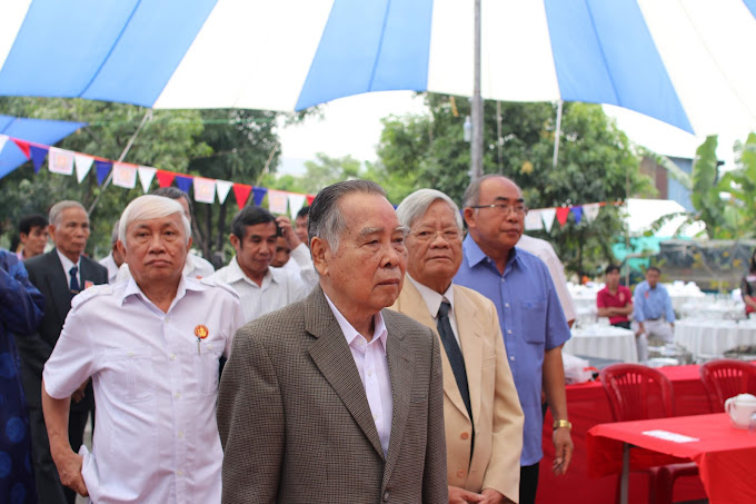 LỜI CẨN CÁO